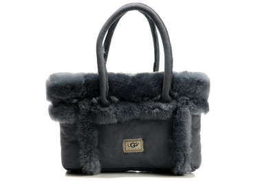 江西UGG包與羊皮毛一體UGG包大量銷售——鎮(zhèn)江金輝皮革制品廠全面介紹